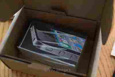 New Apple iPhone 4 32GB factory unlocked