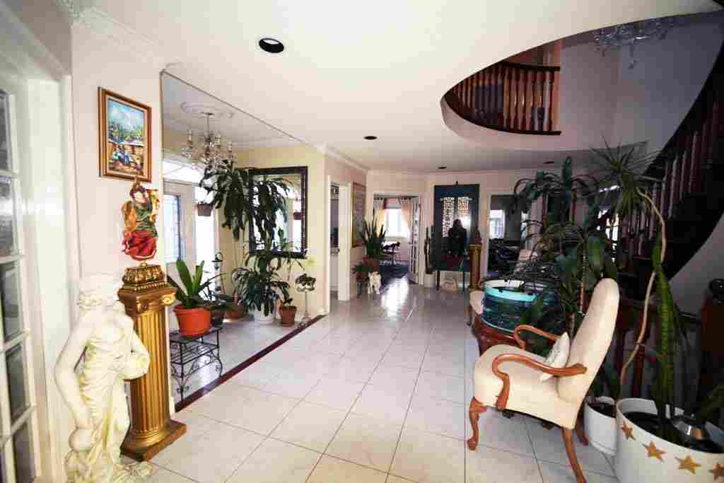 Home Stay Service in York Region (Markham / Unionville)